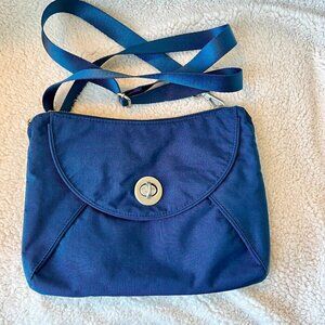 Baggallini Rio Crossbody Travel Bag, Blue Silver Detail